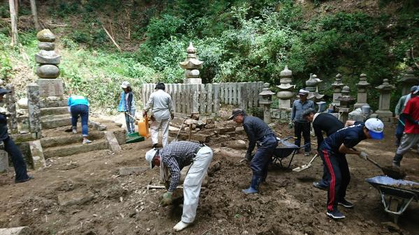 土砂撤去作業