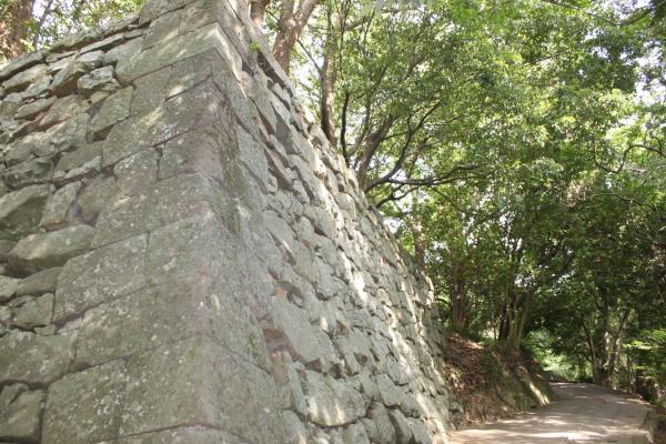 長門丸の算木積