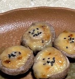 しいたけのみそチーズ焼き