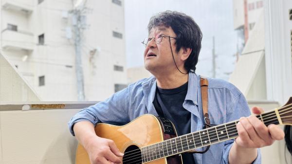 FMがいやパーソナリティ水谷均さんの写真