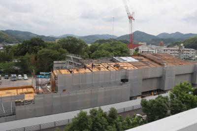 260618右