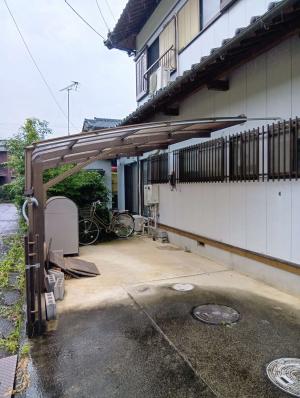 駐車場-01