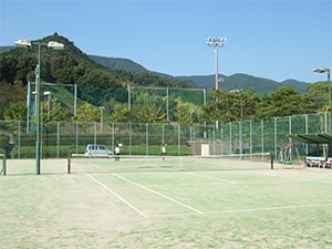 テニスコートの画像