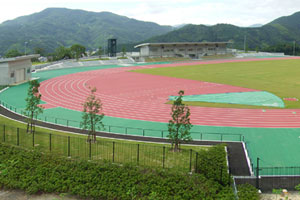 丸山公園陸上競技場（ガイヤスタジアム）の画像