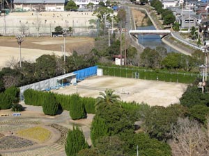 吉田公園庭球場の画像