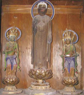 木造阿弥陀三尊像のうち中尊立像