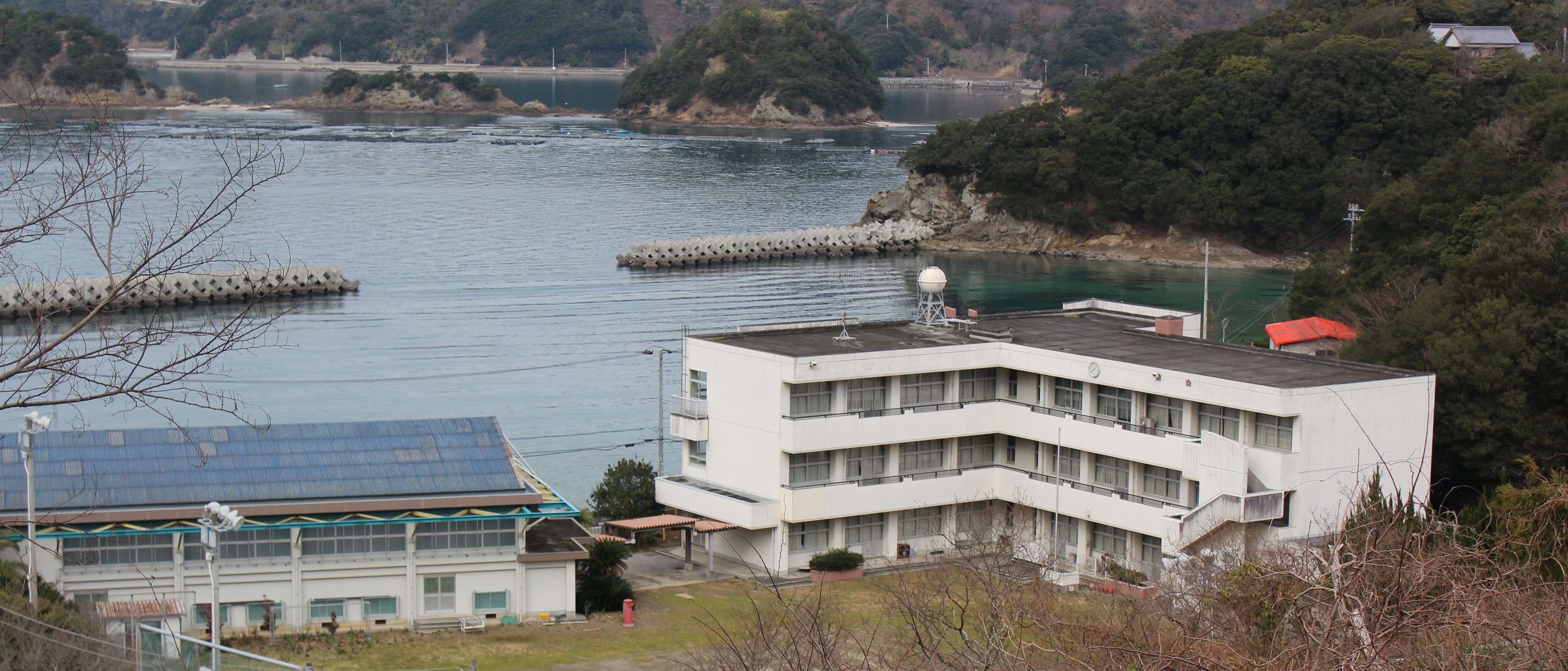 学校跡地の利活用についてのタイトル画像